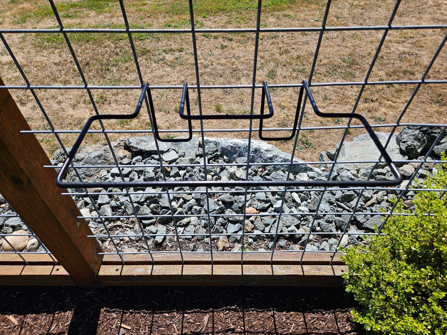 Hog Wire Hanger-Rectangular - 18"-TLR Creations