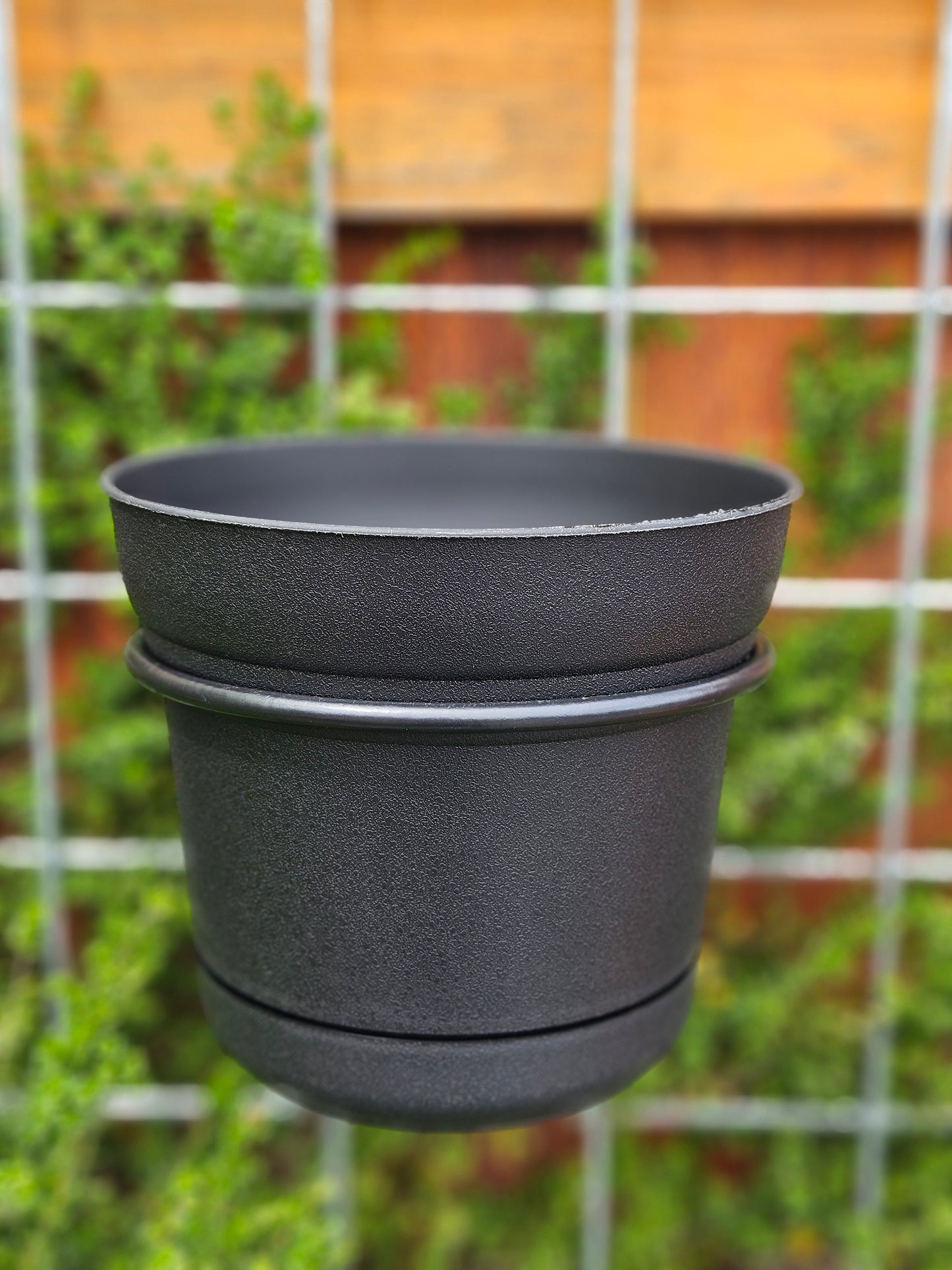 Saturn Planter - 10"