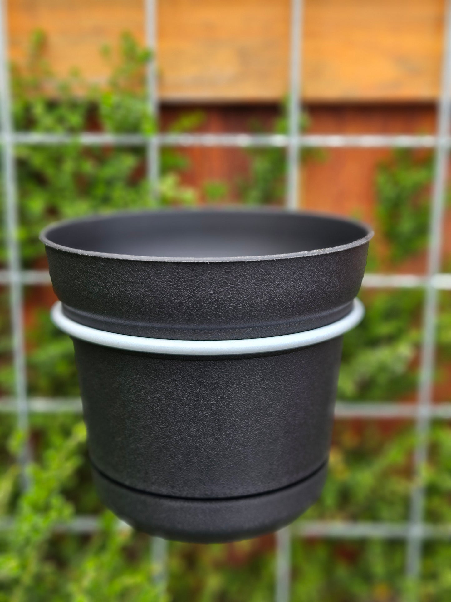 Saturn Planter - 5"